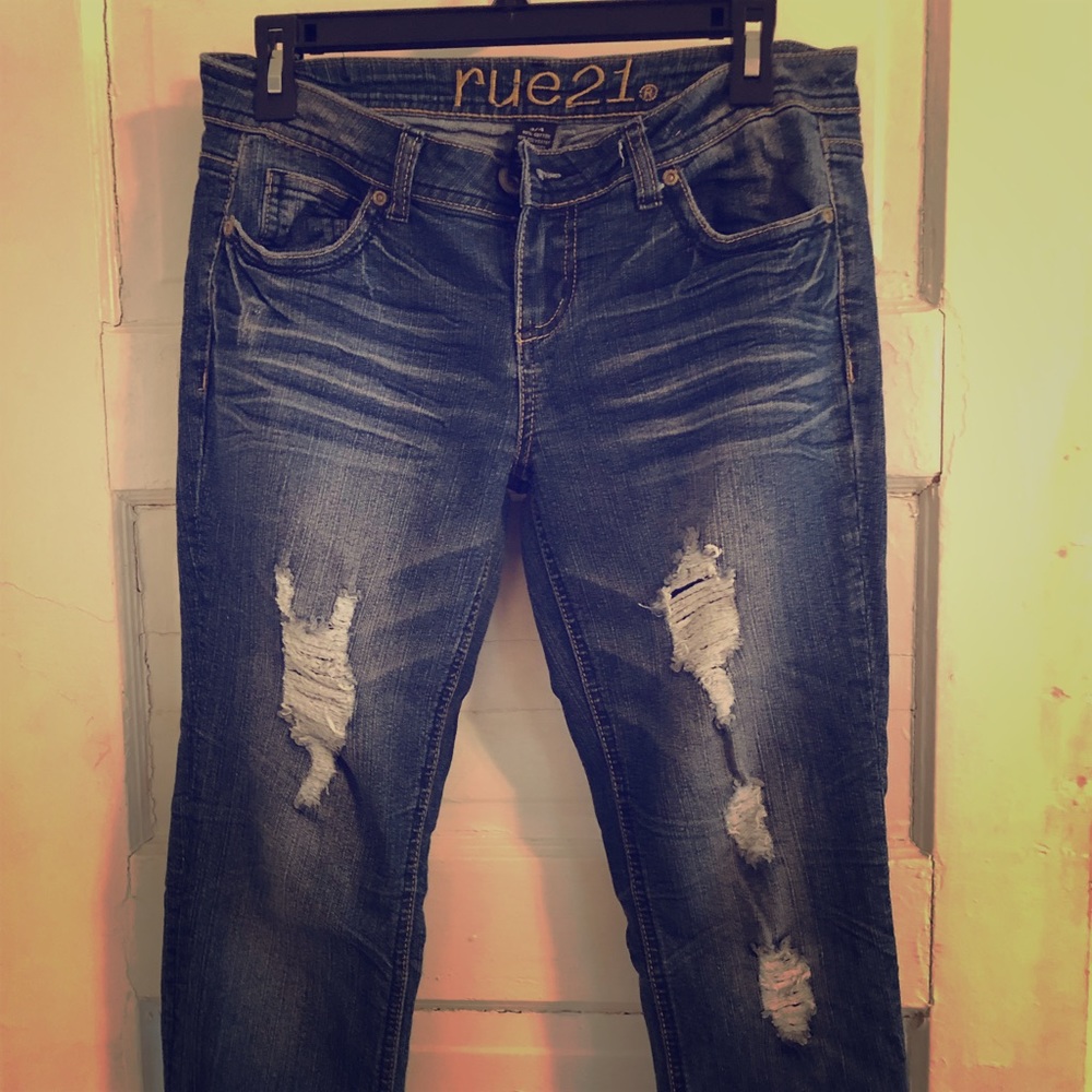 Rue 21 Capris